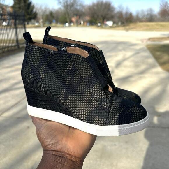 Linea Paolo Felicia Women’s Platform Wedge Sneaker Bootie Size 5M Green Camo - Picture 11 of 12
